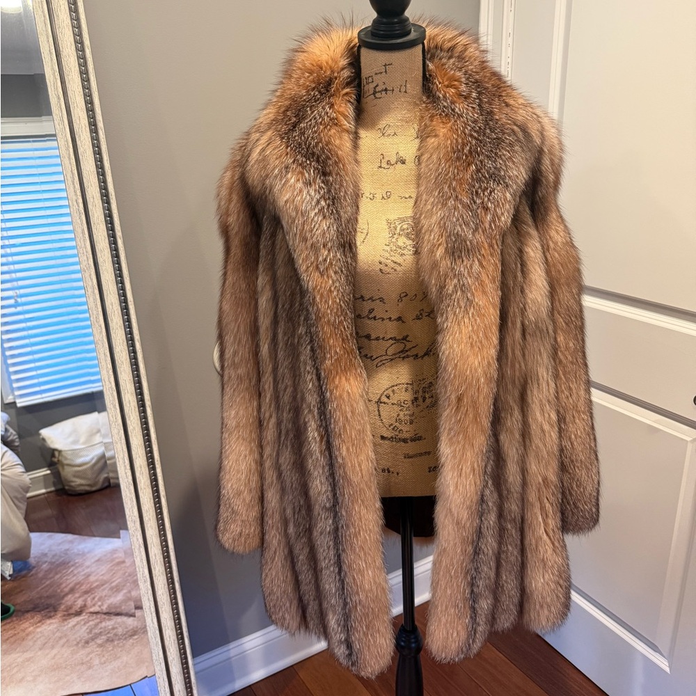 Real Crystal Fox Coat. Beautiful custom made fox coat. Mint condition.